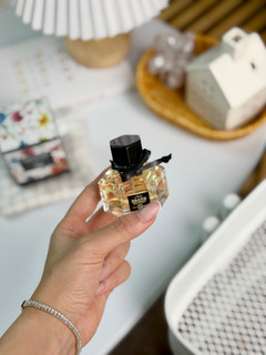 عطر ادکلن گوچی فلورا ۲۵میل برند کالکشن 🌼🫶🏻